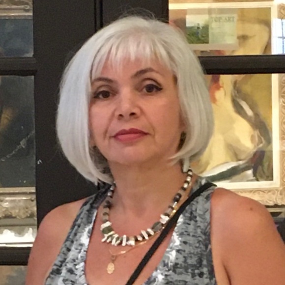 Meet your Posher, Tanya - Picture 2 of 2